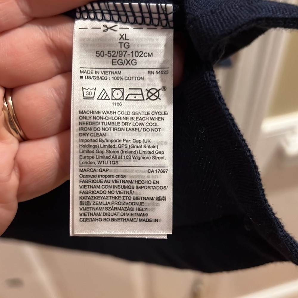 Gap Navy Ss polo NEW WITH TAGS! - Picture 3 of 3